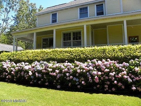 2nd image of 417 Summer Grove Dr