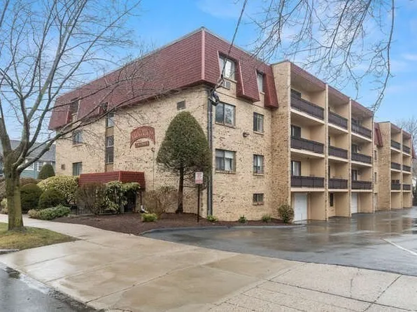 43-51 Albion St #A3, Melrose, MA 02176