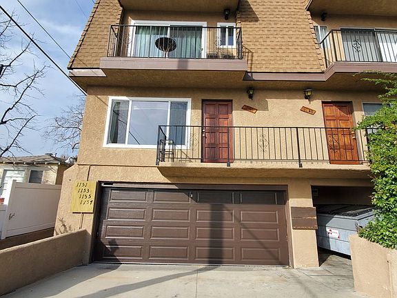 2nd image of 1141 N Parish Pl
