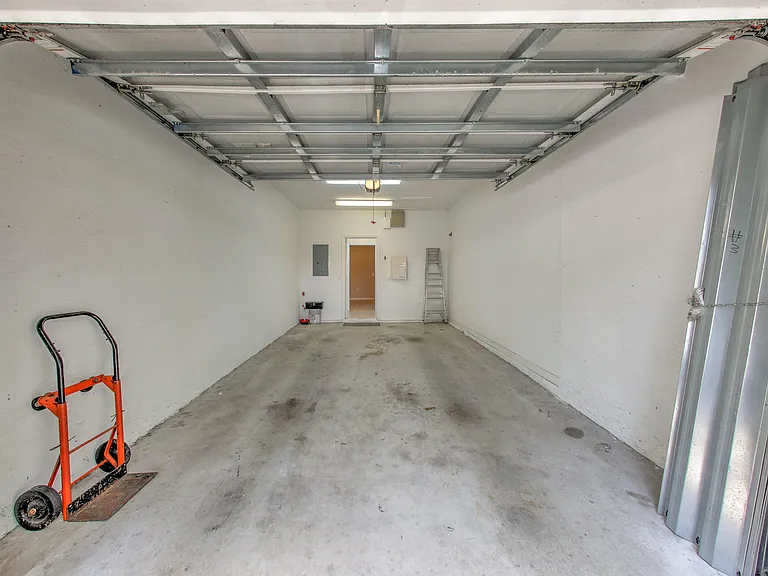 1868 S Dovetail Dr #C2 — Photo 33