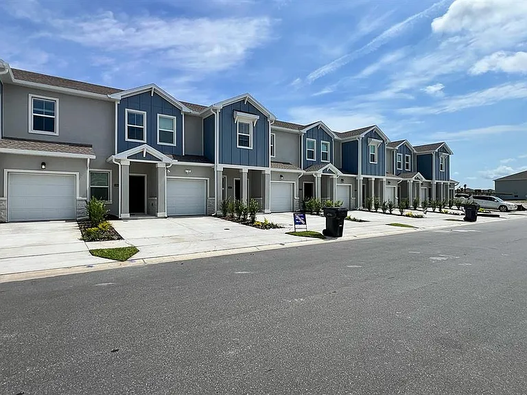 2607 Skyline Loop — Photo 8