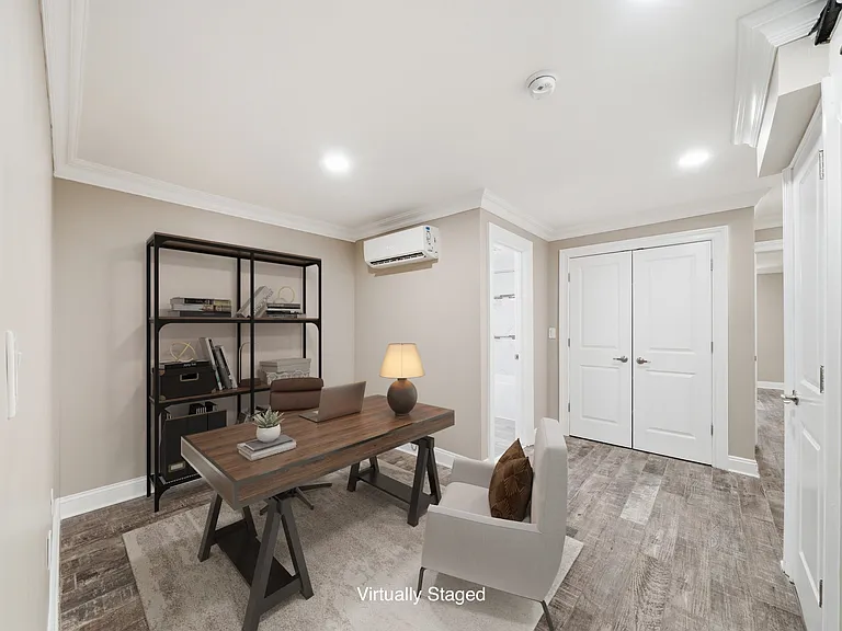 37 Astoria Pl #1 — Photo 10