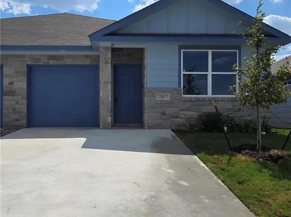 210 Green Valley Dr #A, Copperas Cove, TX 76522