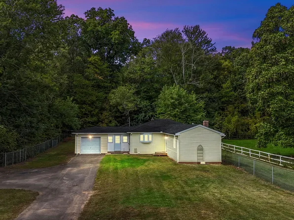 51 East Street North, Suffield, CT 06078