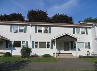 6 Keegan Ln #E, Greenfield, MA 01301