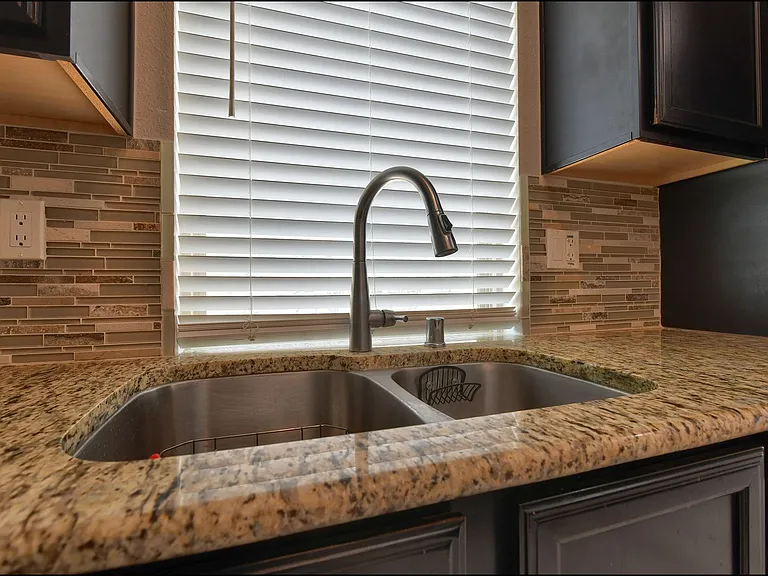 221 Jennice Cir — Photo 16
