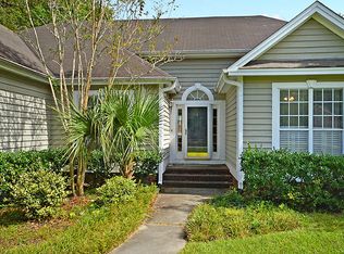 305 Hook Ln, Mount Pleasant, SC 29464