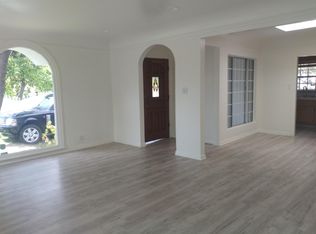 2330 Hauser Blvd, Los Angeles, CA 90016