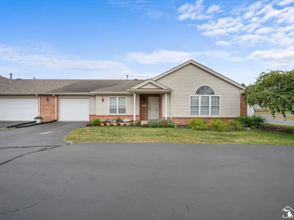 2412 Sutton Dr, Temperance, MI 48182