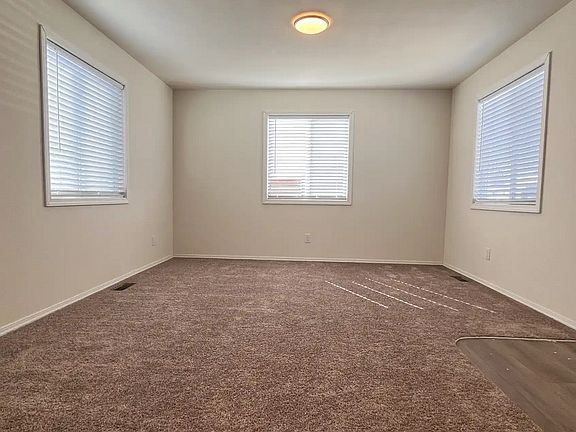 2nd image of 1060 S Main St #65
