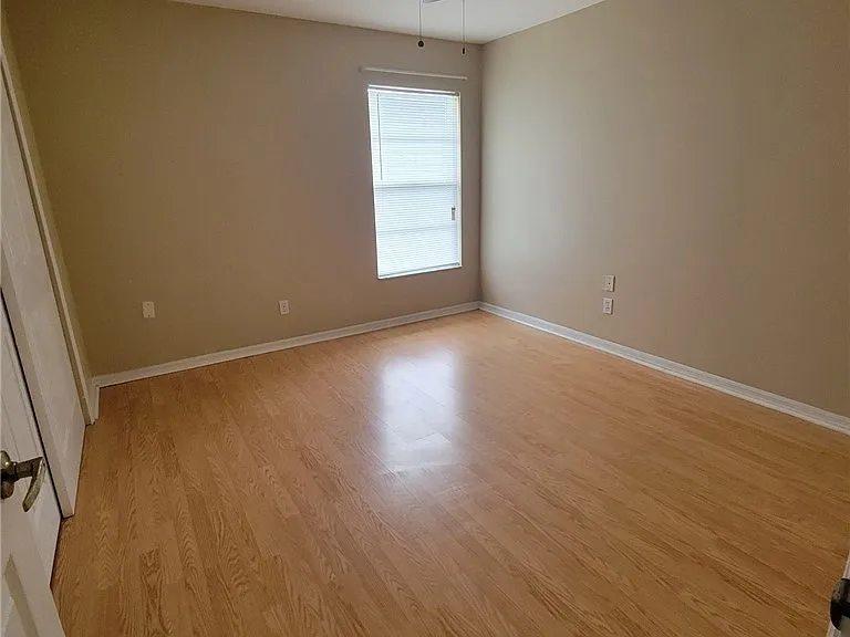 311 Inman St — Photo 6