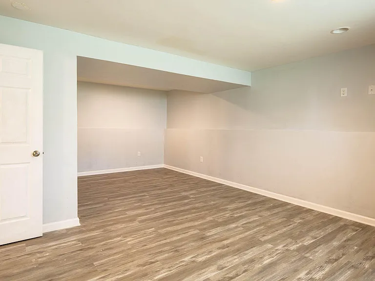 3908 Love Ave — Photo 21