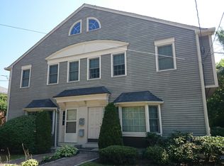 290 Lagrange St, Chestnut Hill, MA 02467