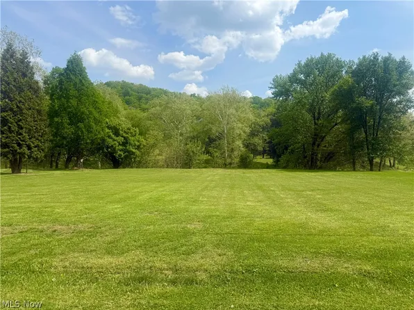 N Pleasants Hwy, Saint Marys, WV 26170