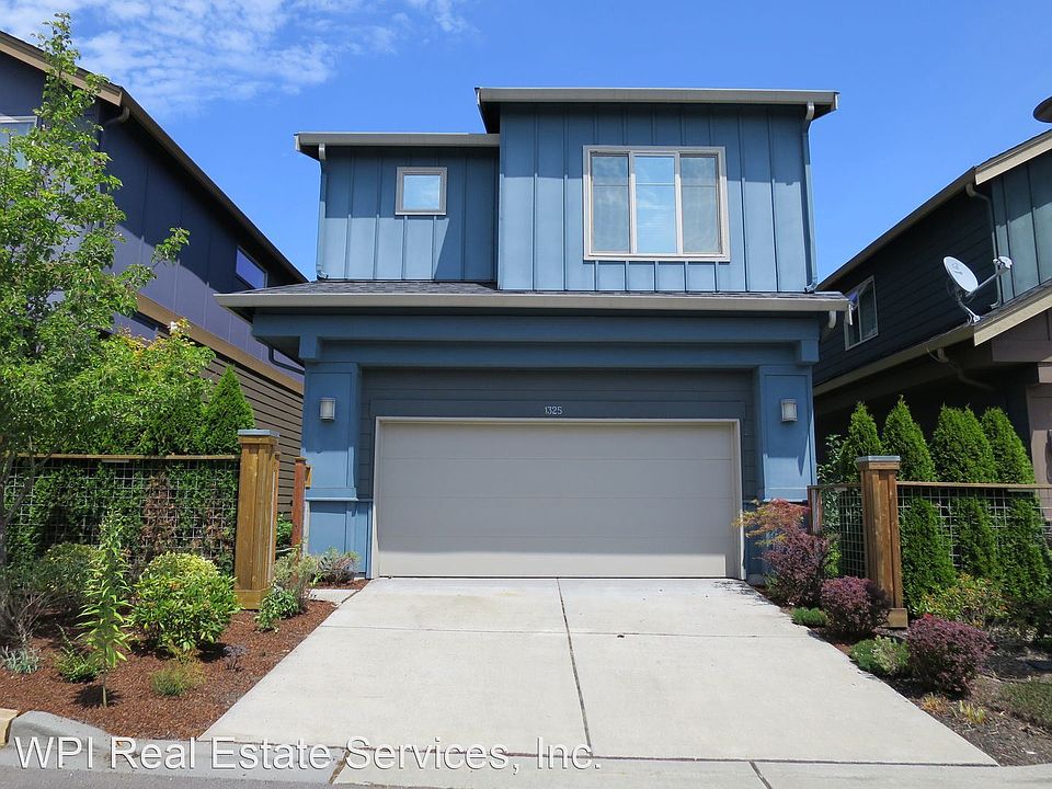 1st image of 1325 158th Pl SW
