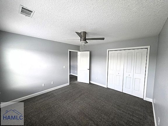 5th image of 869 Fairview Cir