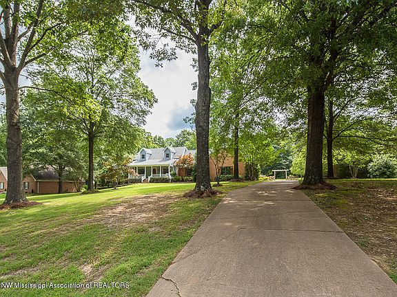 4th image of 4790 Winesap Dr