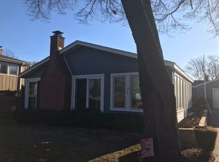 383 N Cedar Ave, Wood Dale, IL