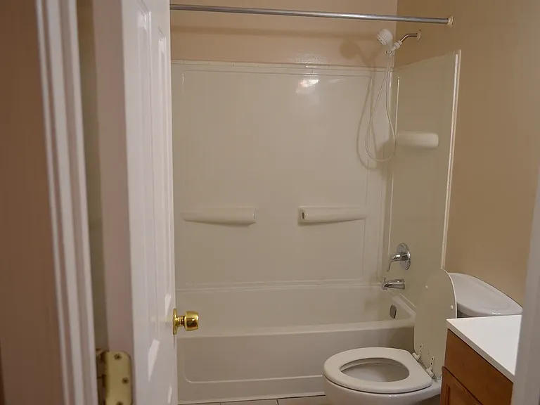 8252 Amity Cir — Photo 2