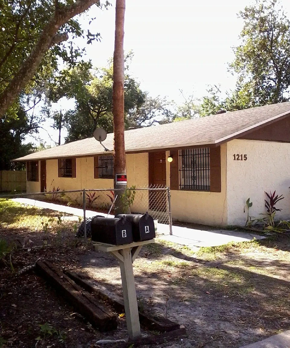 2 bed, 750 sqft, $1,300 — Photo 4