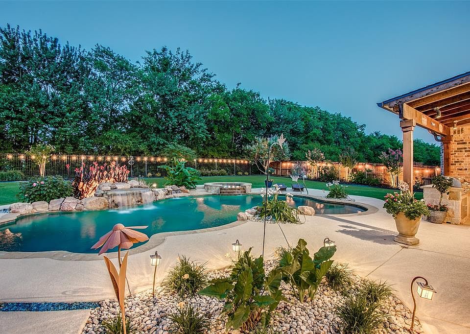 1st image of 1937 Denali Ln