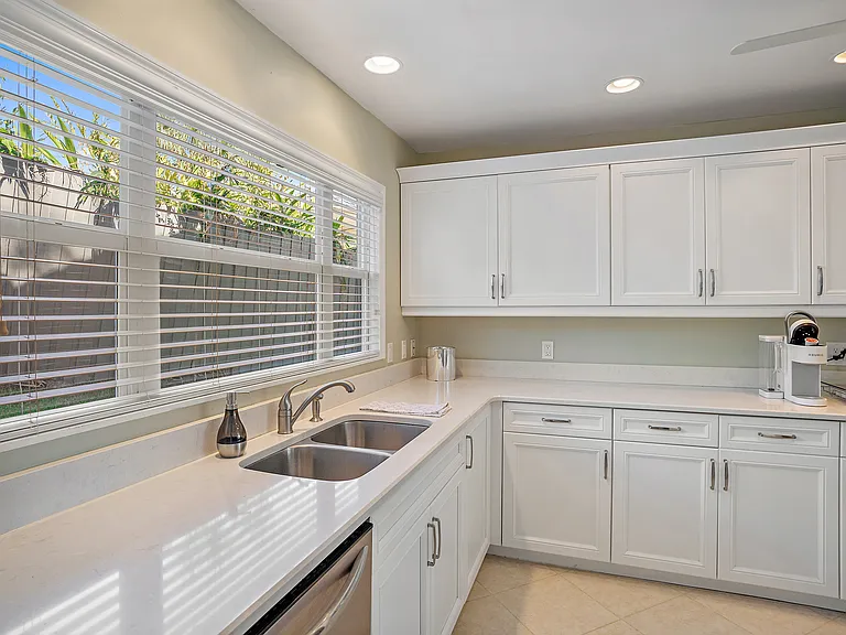 2383 Florinda St — Photo 38