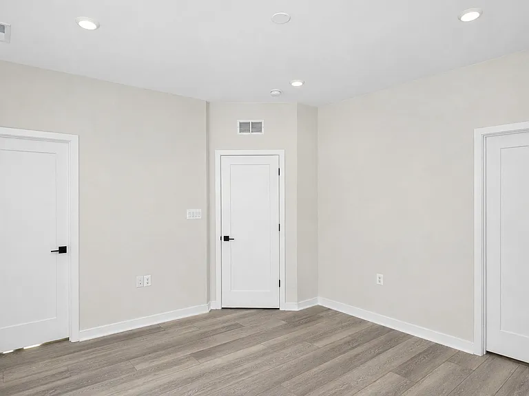 42126 Hazel Grove Ter — Photo 39