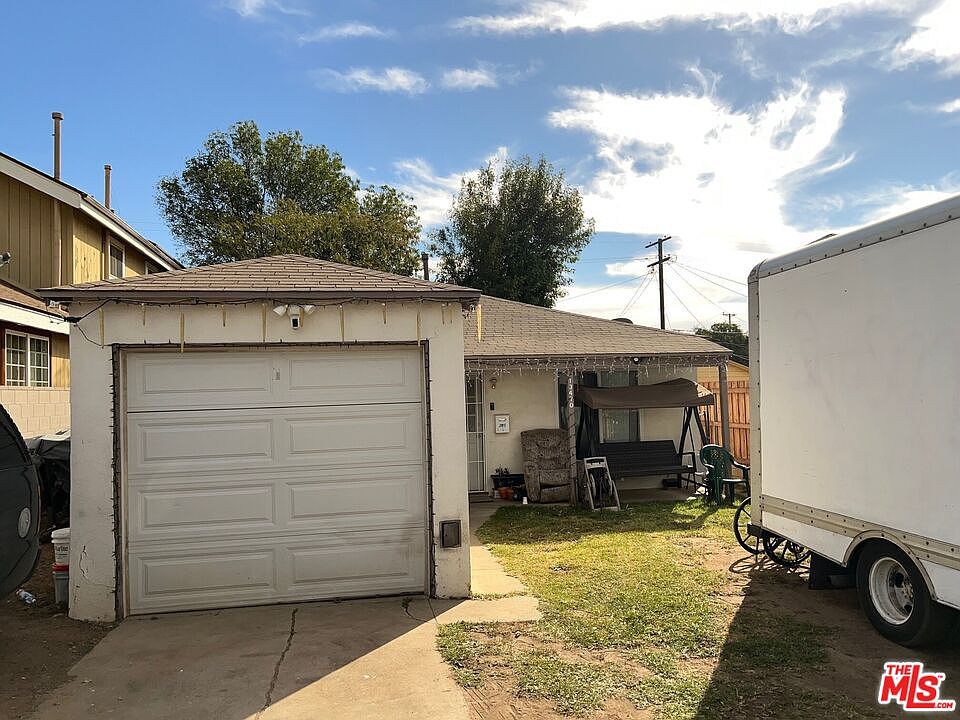 13470 Herron St, Sylmar, CA 91342 Zillow
