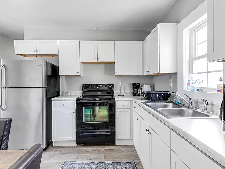 609 N Carolina Ave — Photo 15