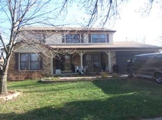1313 Salford Dr, Schaumburg, IL