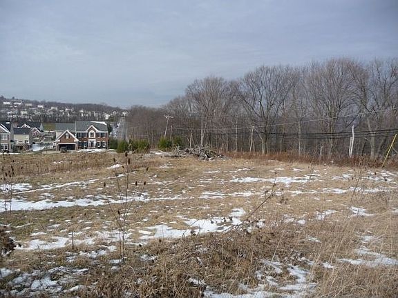 3rd image of 359 Hickory Grade Rd