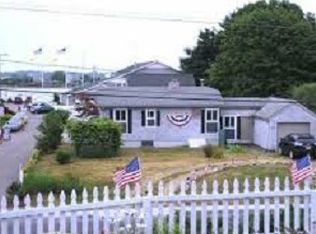 396 Gooseberry Rd, South Kingstown, RI 02879