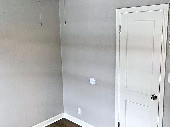 4th image of 4622 Harrison St APT 1S