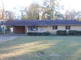 4929 Rosehaven Dr, Jackson, MS 39209