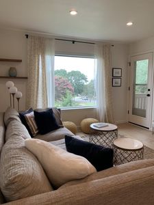 8210 Bent Tree Rd APT 202, Austin, TX, 78759