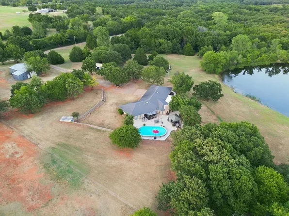 940005 S 3370th Rd, Wellston, OK 74881