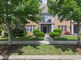 985 Hollymeade Cir, Newport News, VA 23602