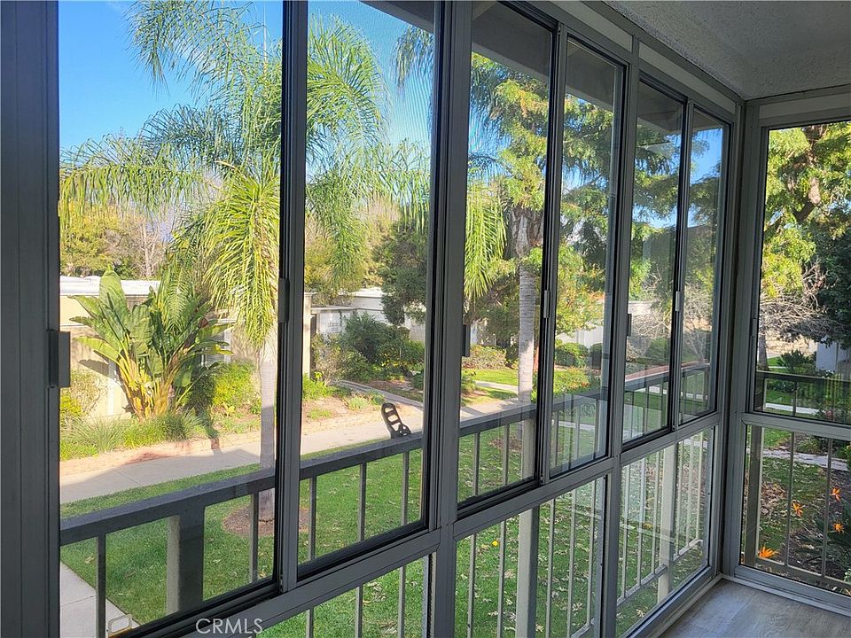 1st image of 922 Avenida Majorca APT N