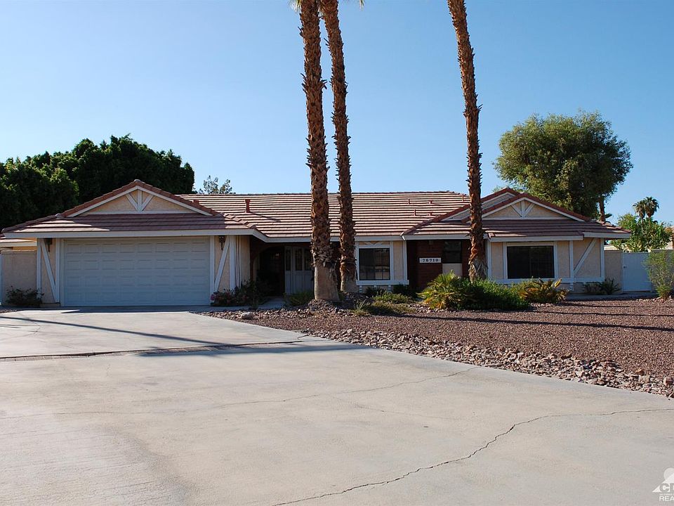 1st image of 78710 Cove Pl