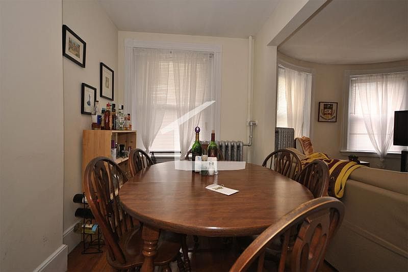 2nd image of 32 Linden St #32U