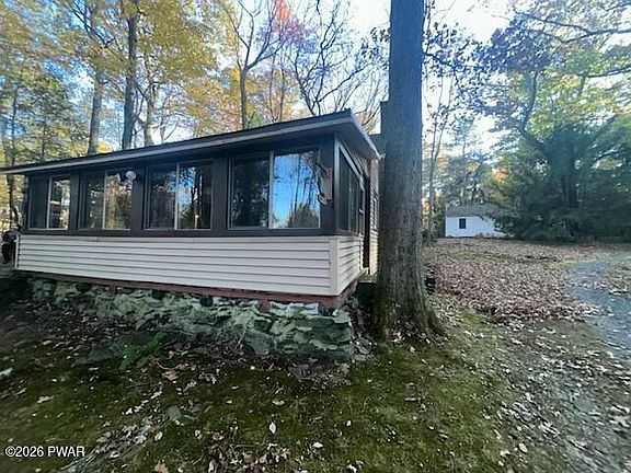 2nd image of 144 Slab Hill Rd