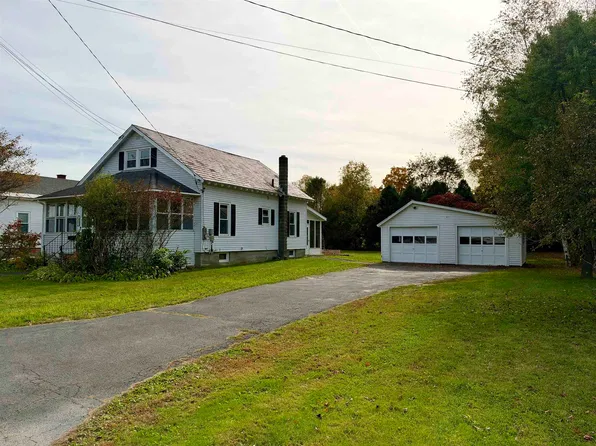 61 Norton Avenue, Poultney, VT 05774
