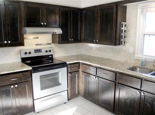 706 Town Creek Dr, Dallas, TX 75232