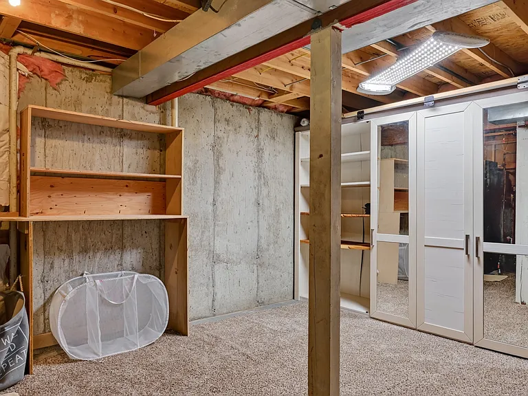 4540 Witches Hollow Ln — Photo 20