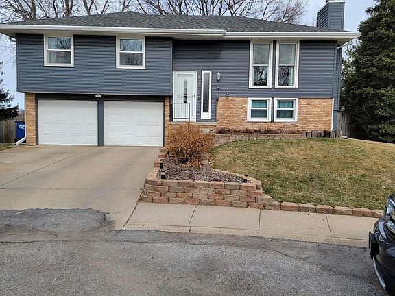 2nd image of 5905 N 108th Avenue Cir