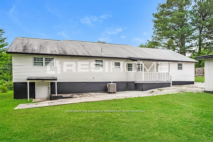 208 Foy Rd — Photo 12