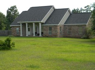 16529 Three Rivers Rd, Biloxi, MS 39532