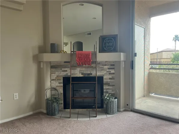 1830 N Buffalo Dr Unit 2021, Las Vegas, NV 89128