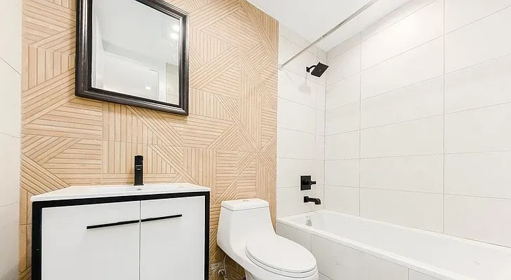 Rented by EXR | media 15