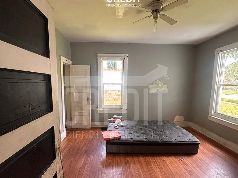 1434 E Hickory St — Photo 7